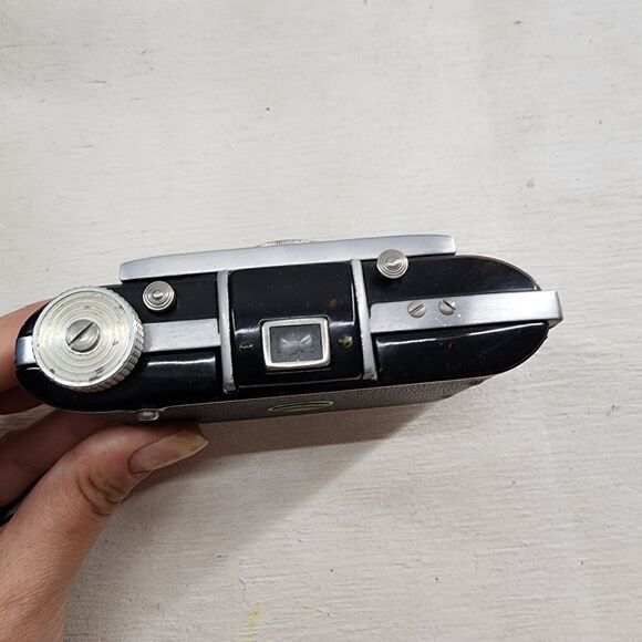 Vtg Kodak Flash Bantam Anastar f:4.5 48mm Strut Folder Camera EI2855 Untested - Picture 3 of 9